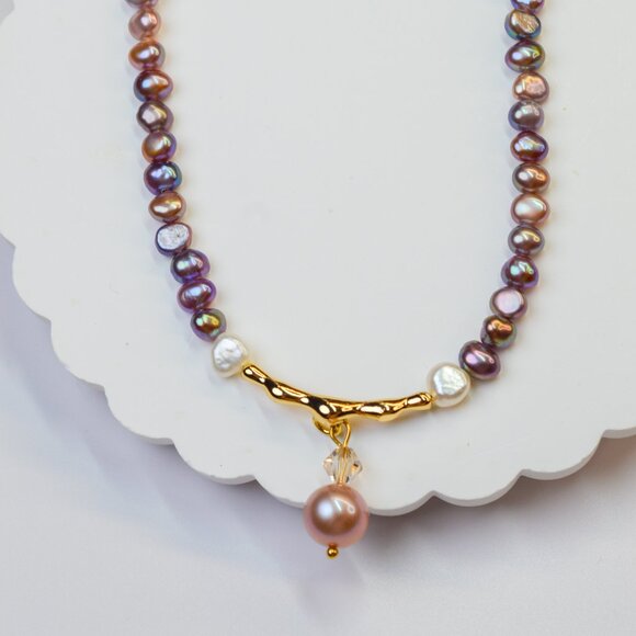Natural Metallic Purple Pearl Necklace 18" Gold Plated Sterling Silver - Picture 3 of 10